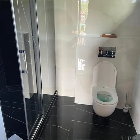 Galleria Alojamento de Acomodação e Pequeno-almoço 3*